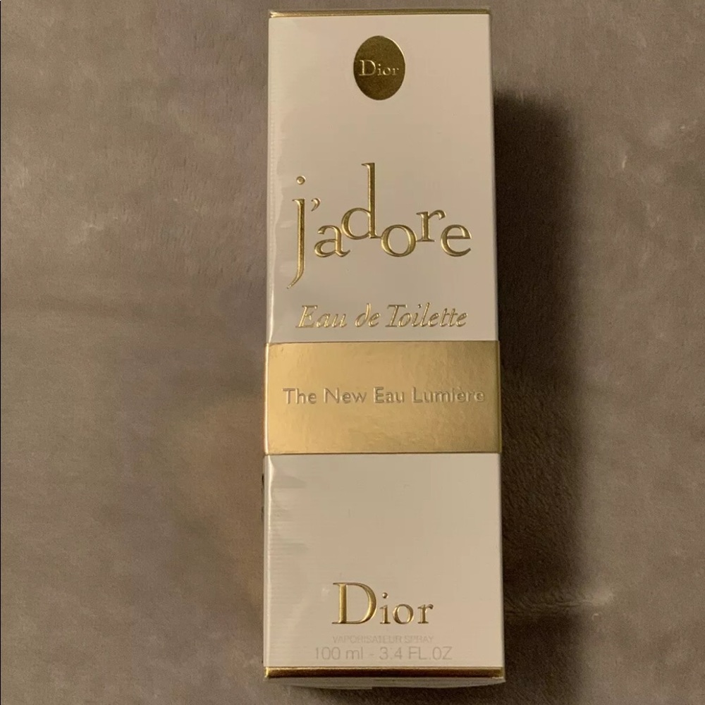 Dior J’adore Eau Lumie’re 3.4oz